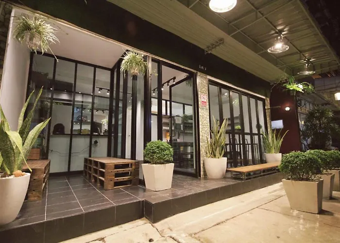 Mint Hostel กรุงเทพมหานคร